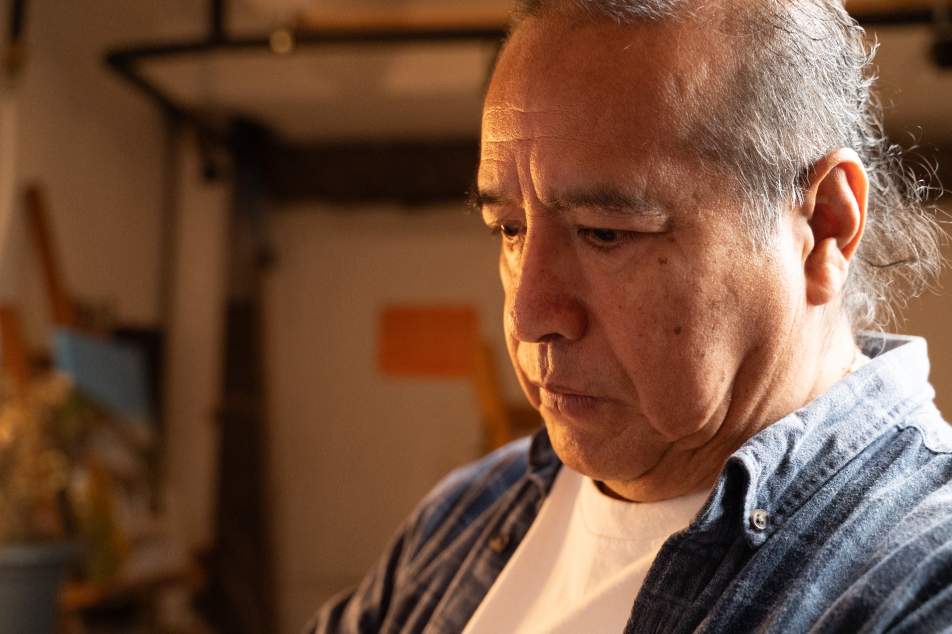 Ritratto di Juan De la Cruz Mayo nel suo atelier
